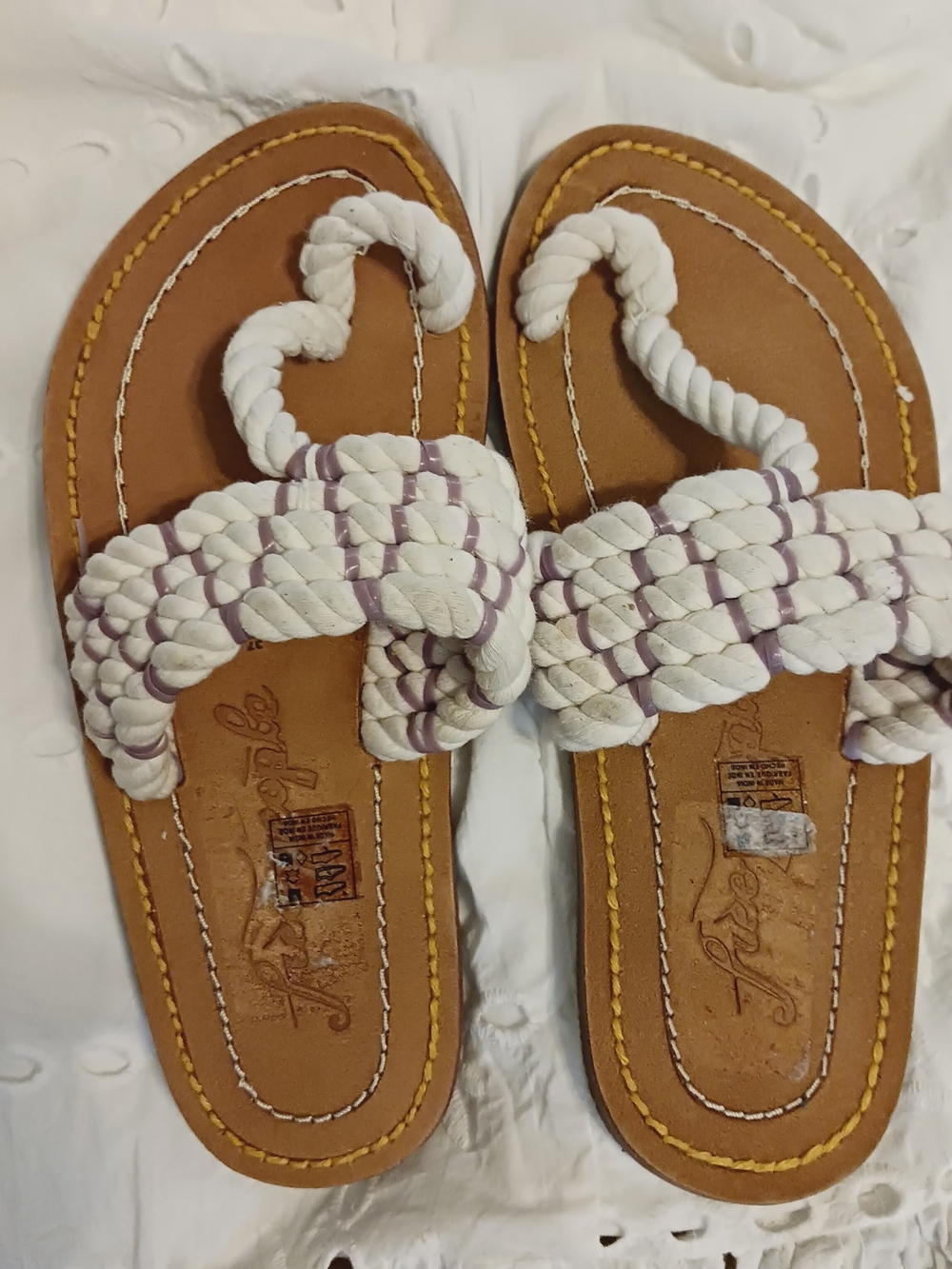 Free People Libre Toe-Loop Sandals Sz 37 NWT